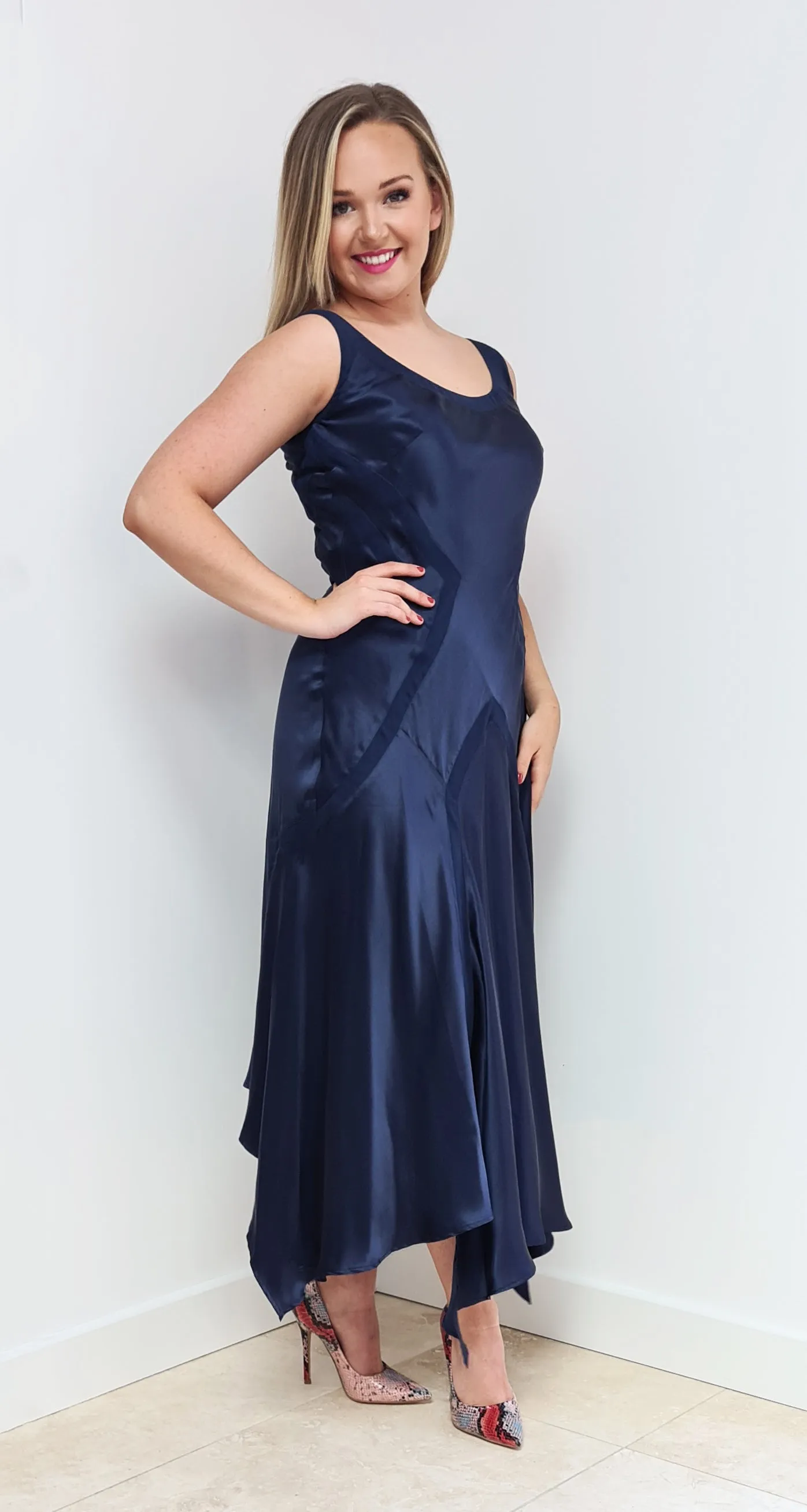 Amelia Dress in Navy Silk