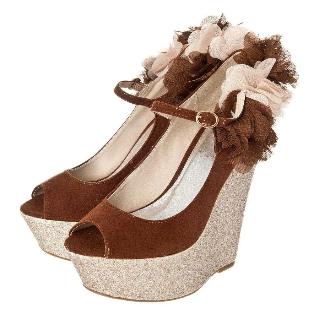 Loye High Heel Concealed Platform Wedge With Rillflower