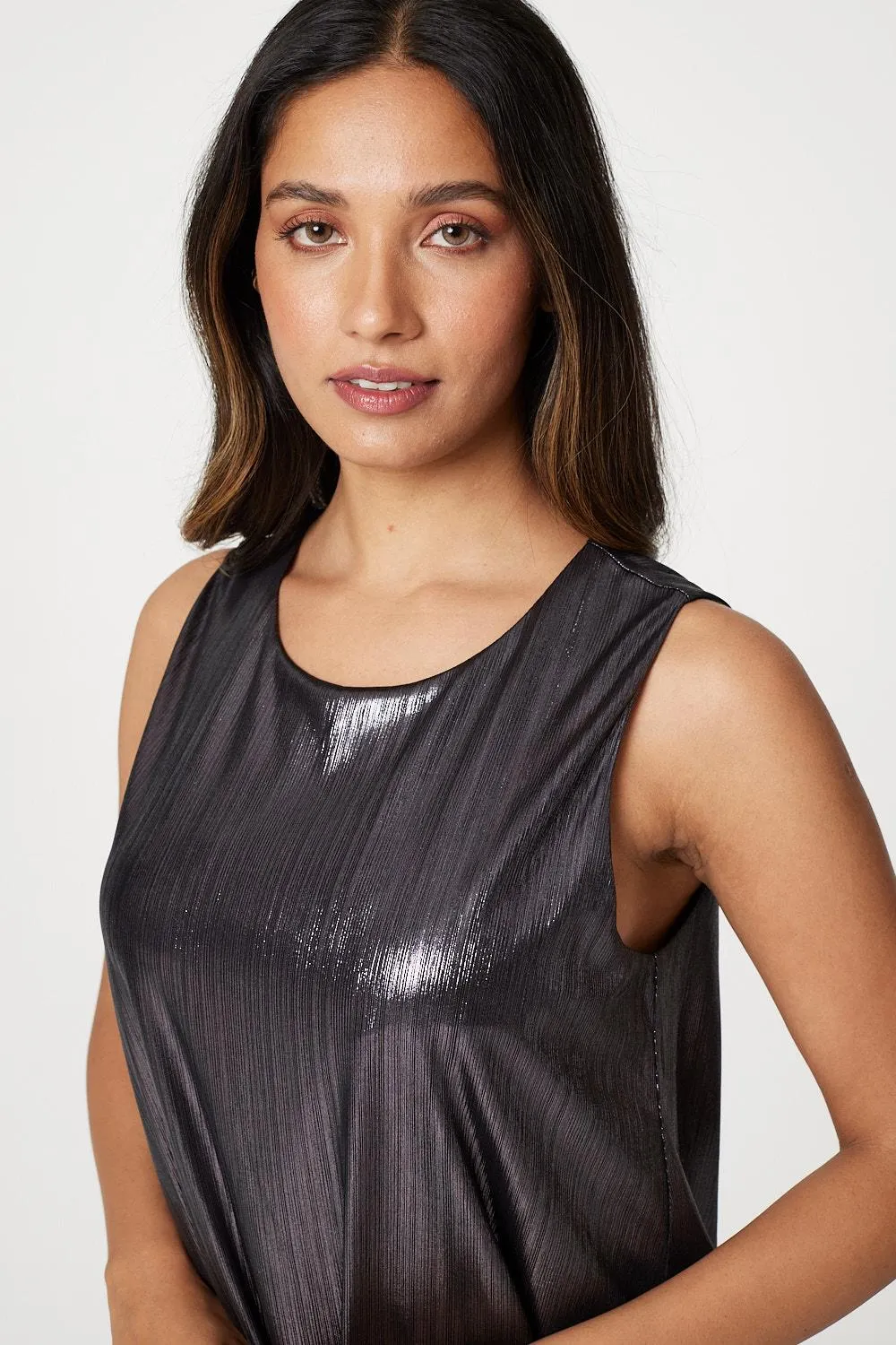 Metallic Sleeveless Layered Top