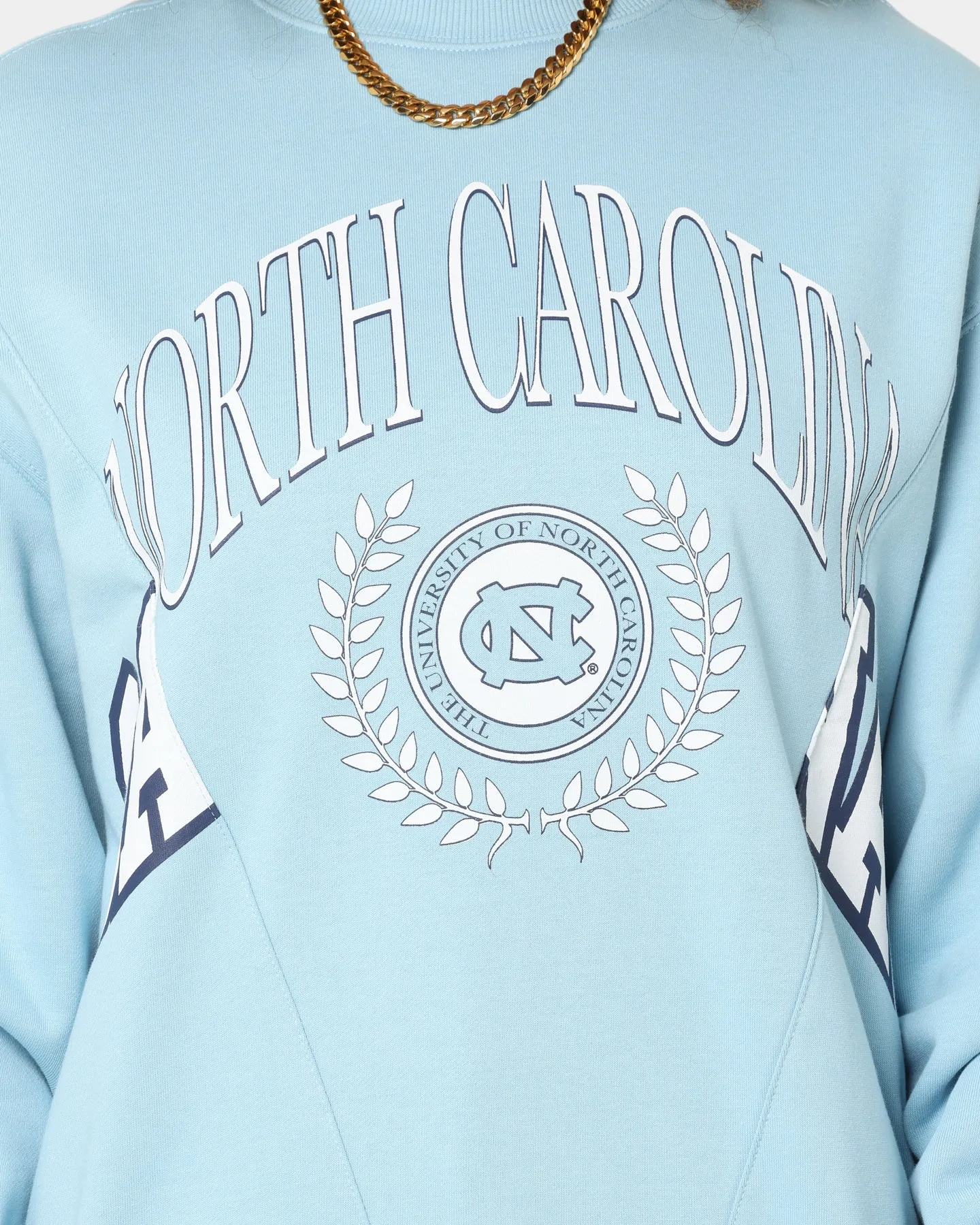 NCAA Women's UNC Tar Heels Vintage Split Crewneck Carolina Blue